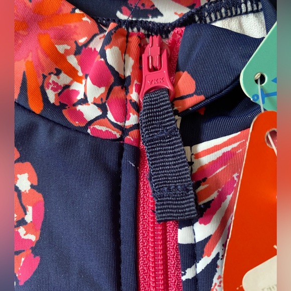 Hatley Rash Guard Swimsuit Navy and Pink Pineapple Tropical Print size 2 NWT - Picture 5 of 7